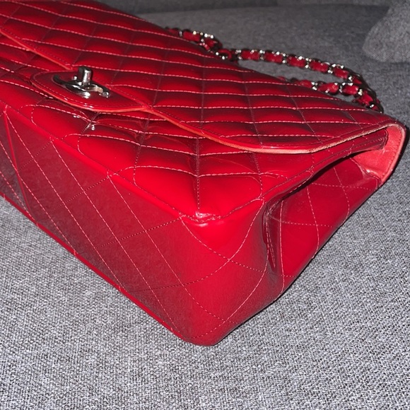 Authentic Chanel patent jumbo single flap bag - Picture 8 of 15